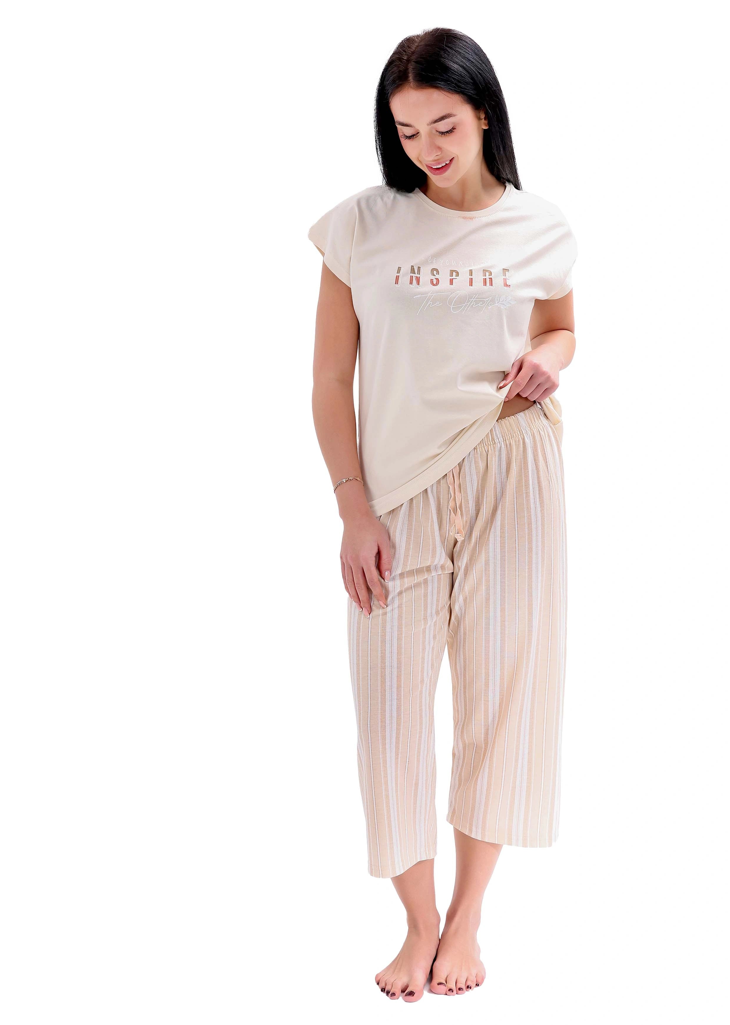 L300 PINK CLOUDS CAPRI PANTS PAJAMA SET